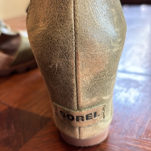 Sorel Joanie lace wedge sandal in olive green, size 10.5 - Picture 7 of 7
